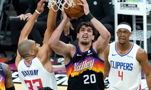 1625731353371071386.jpg Dario-Saric.jpg