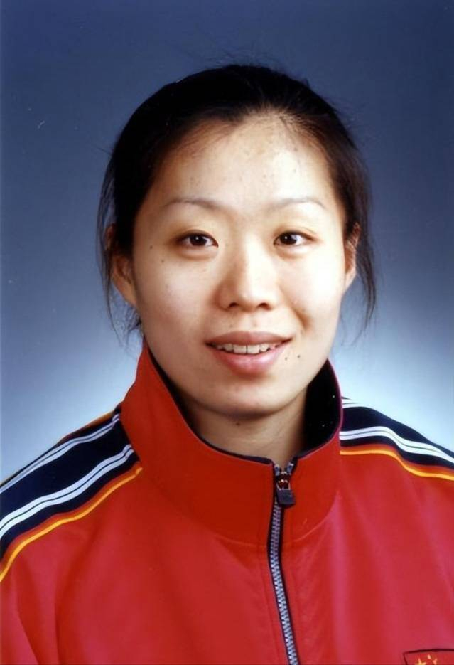 开云注册-中国女排最经典一扣非郎平朱婷制造！黄金一代奥运奇兵变副厅高官|张越红|葛勇|排球|雅典奥运会|沈阳_新浪体育_新浪新闻